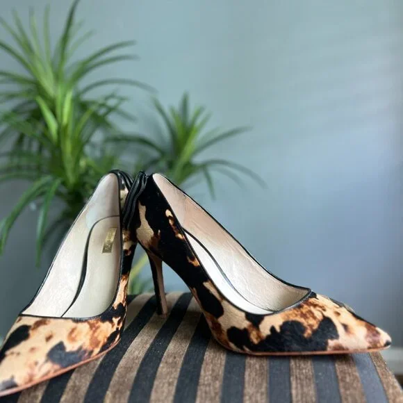 🚨SOLD🚨Louise et Cie Cow Hair Leather Heel Bow Size 10 - Picture 5 of 9